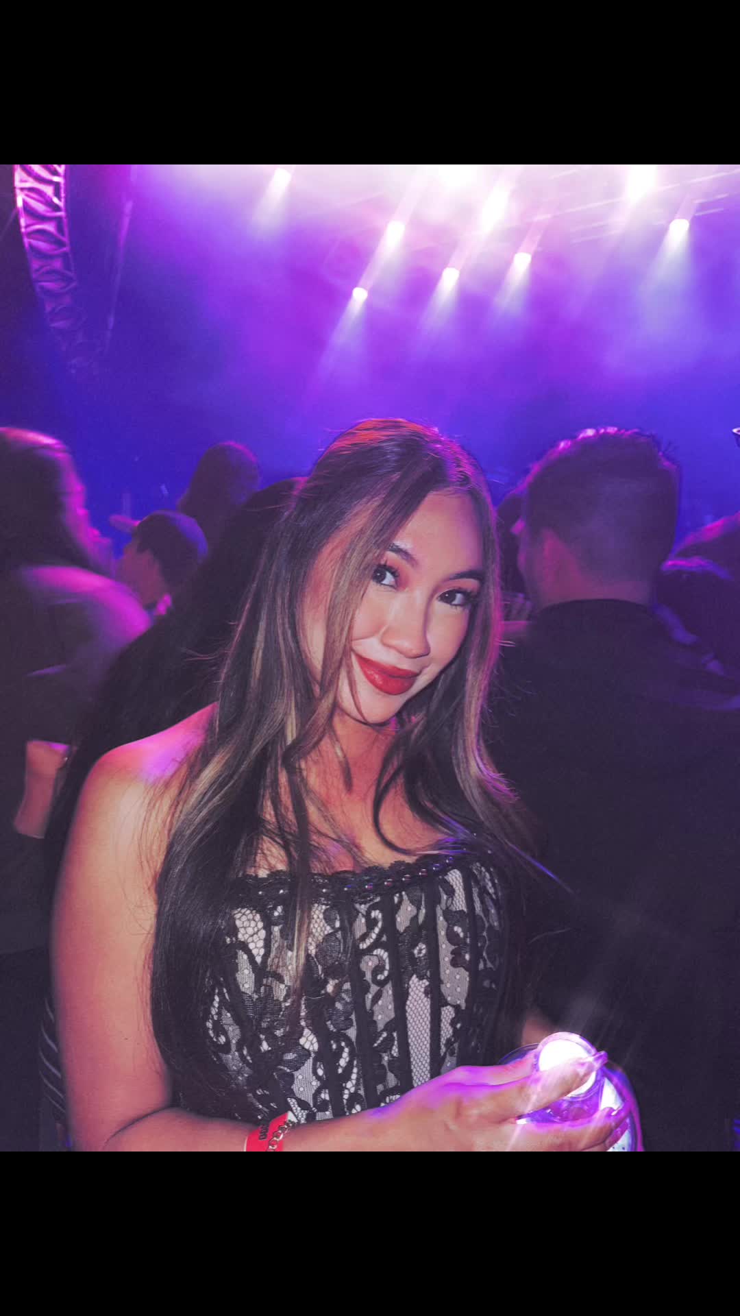@Ariona 🖤✨