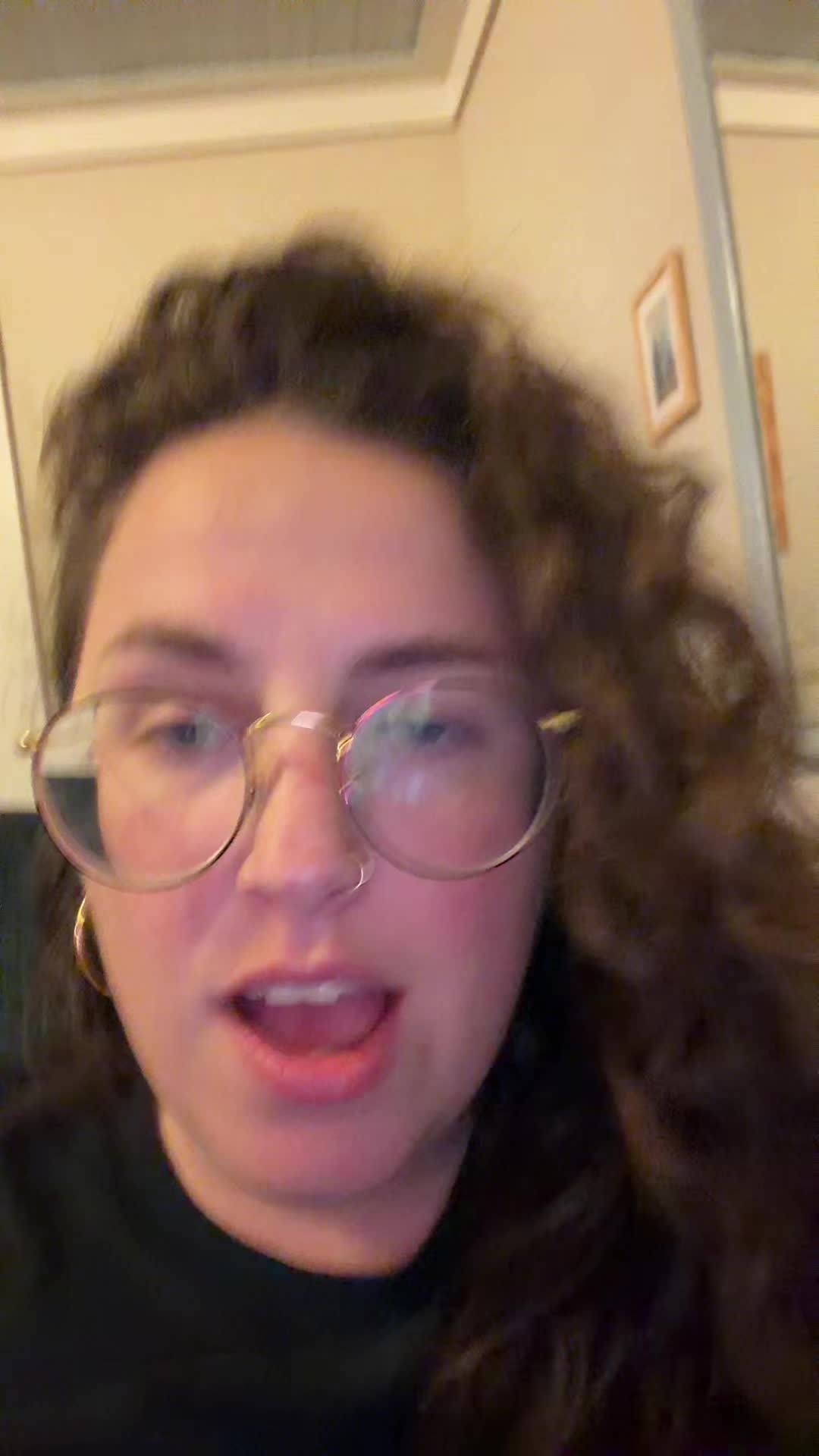 @sarahrosefurnari
