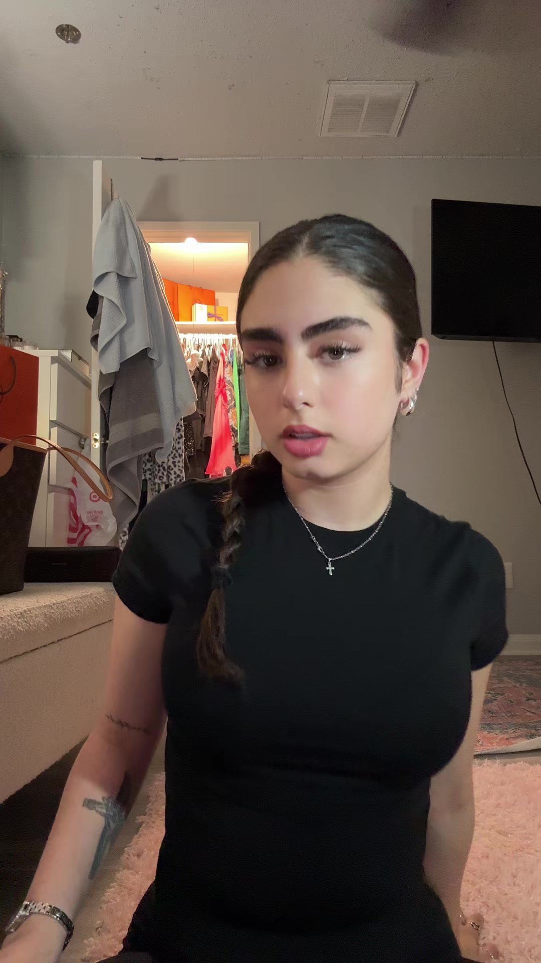 @anita