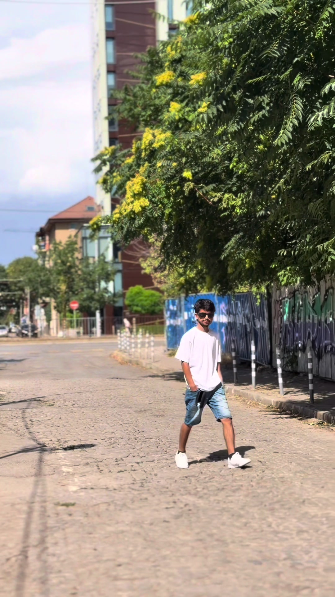 @🫥😒