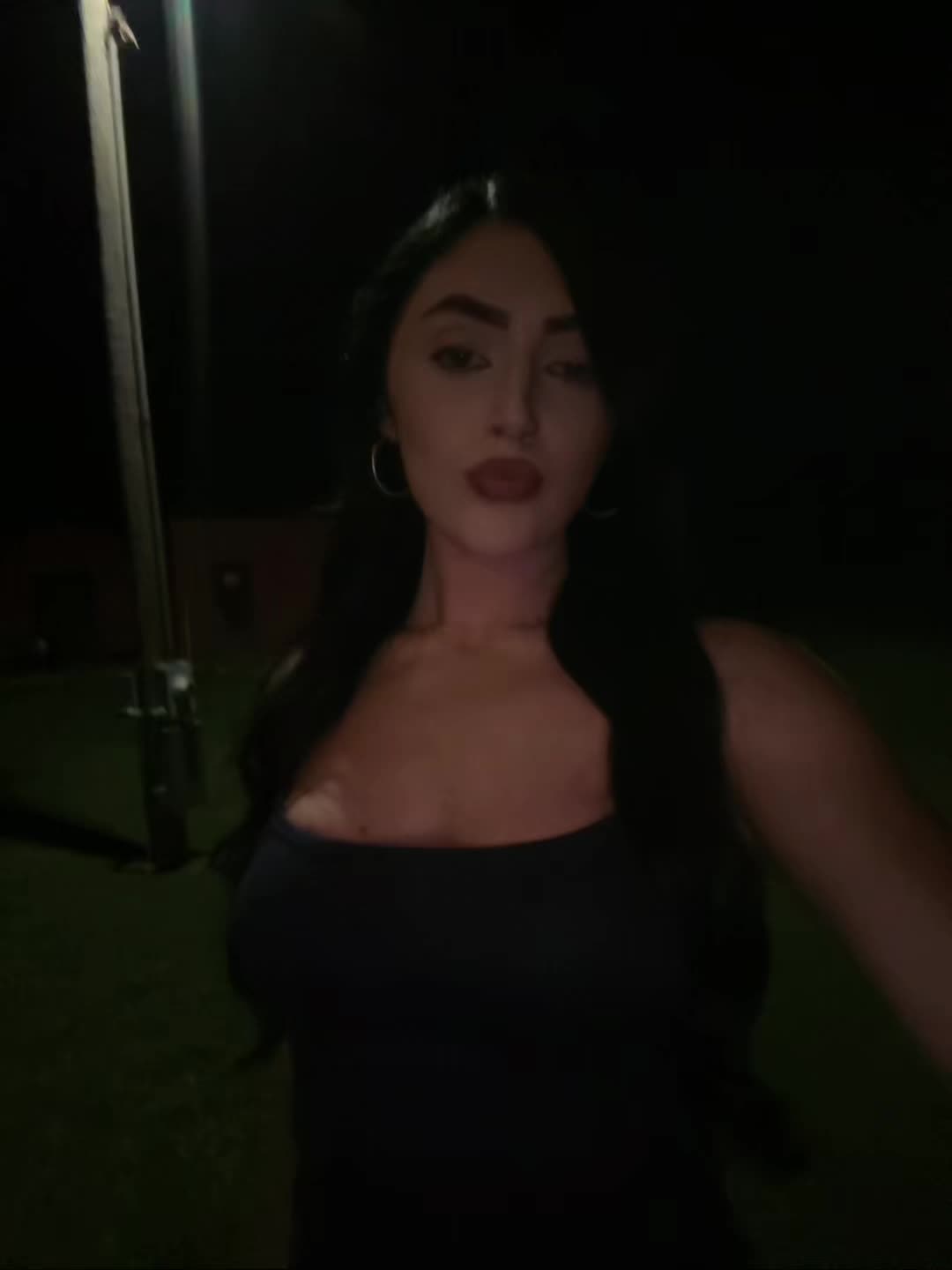 @Ky<3
