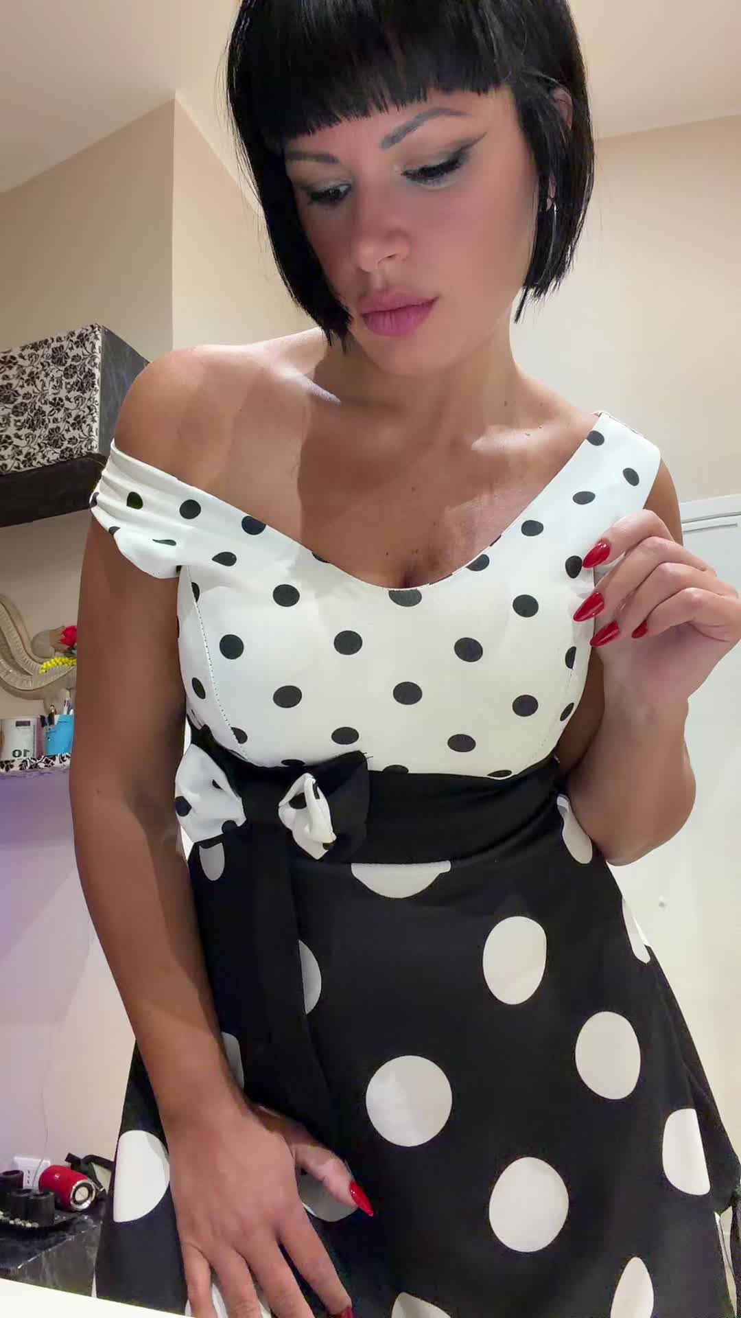 @🖤🌹🖤 ꪜꪖꪶꫀꪀꪻﺃꪀꪖ 🖤🌹🖤