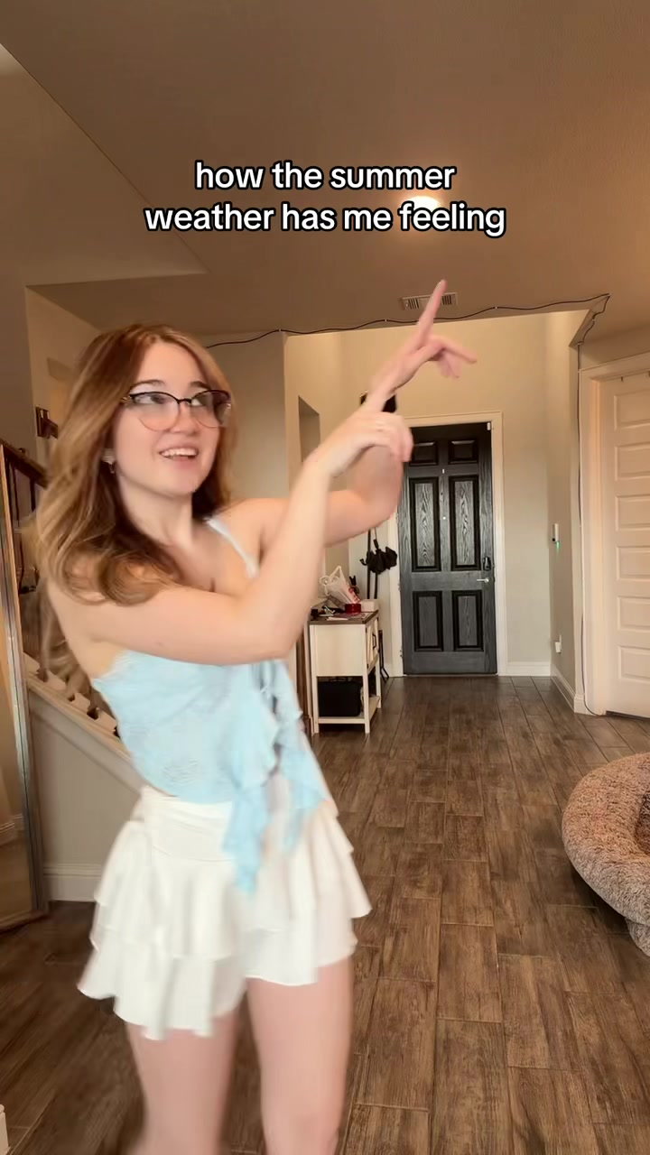 @Lyssaurora