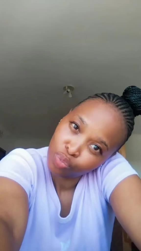 @yolanda_mzimela1