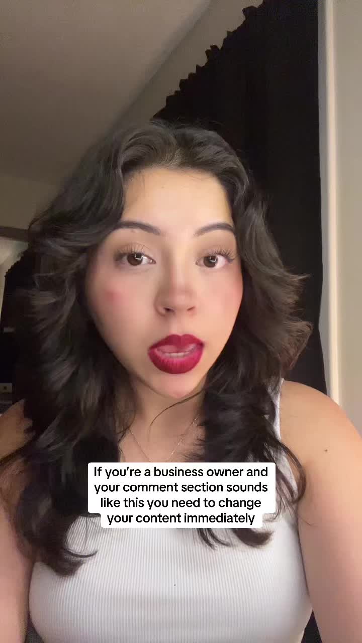 @Vanessa ➺ Marketing + Sales