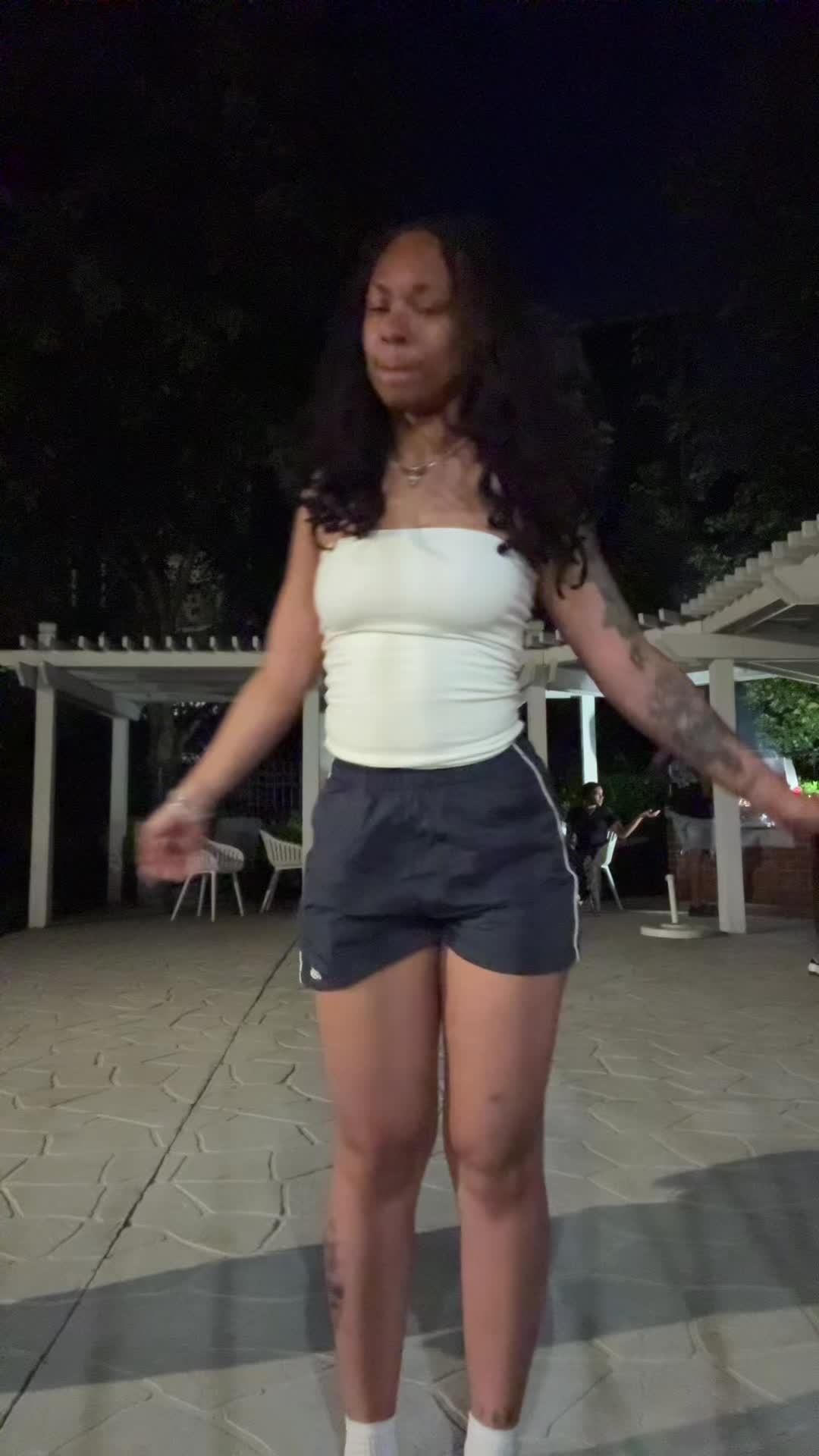 @Ariyàn