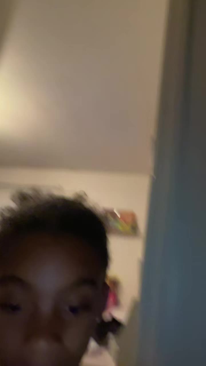 @ava123