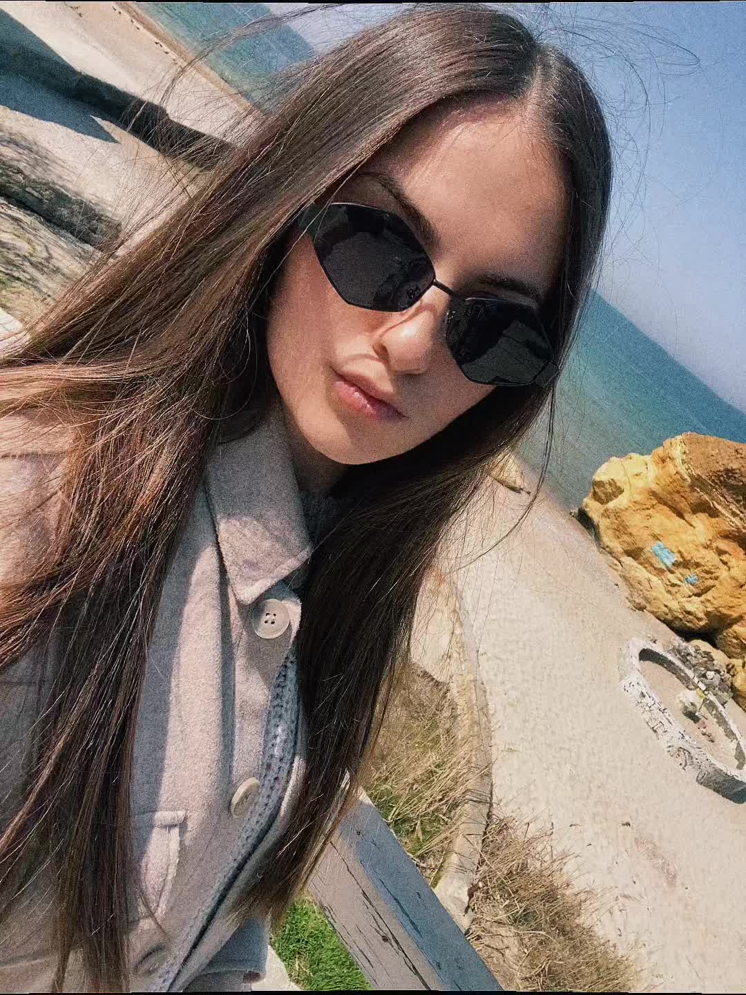 @Alena