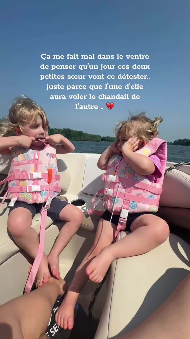 @Ana&iuml;s | maman de 3 💗💗💙