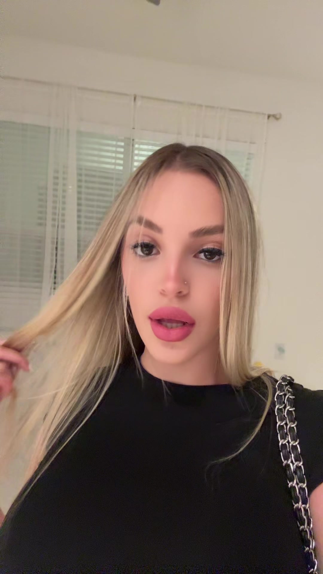 @Adriana Raquel