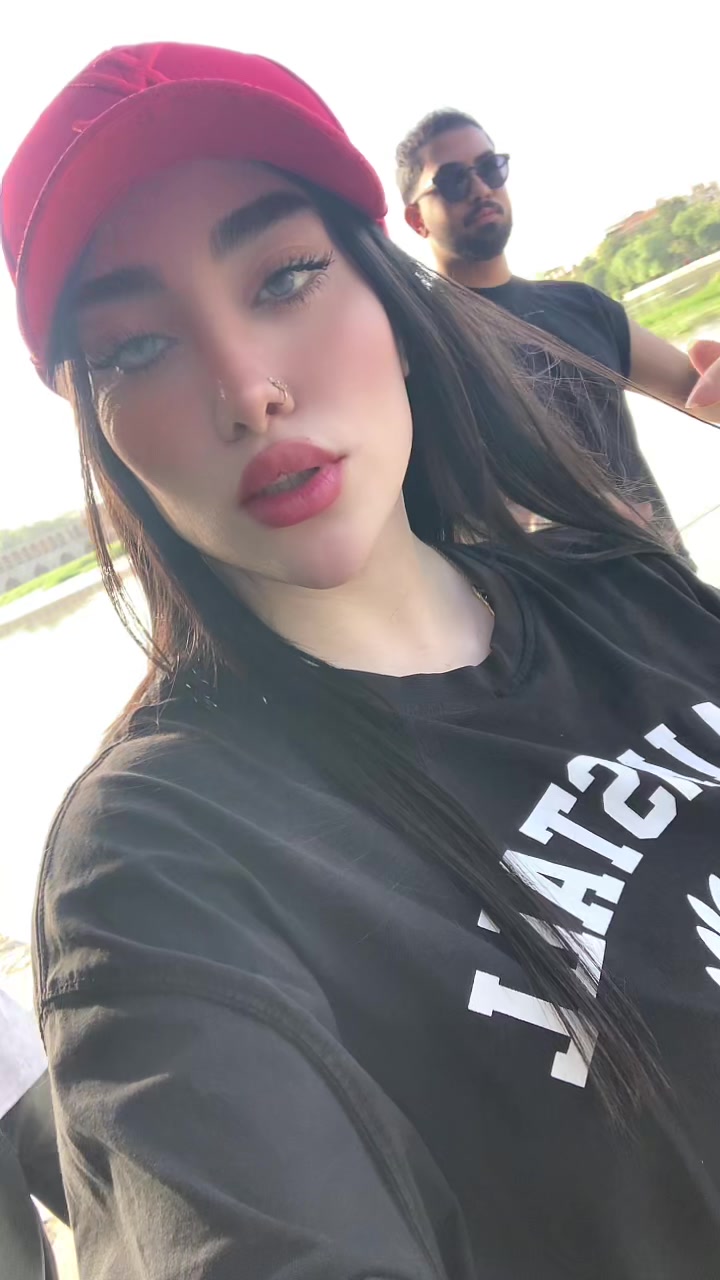 @parniashahiii78