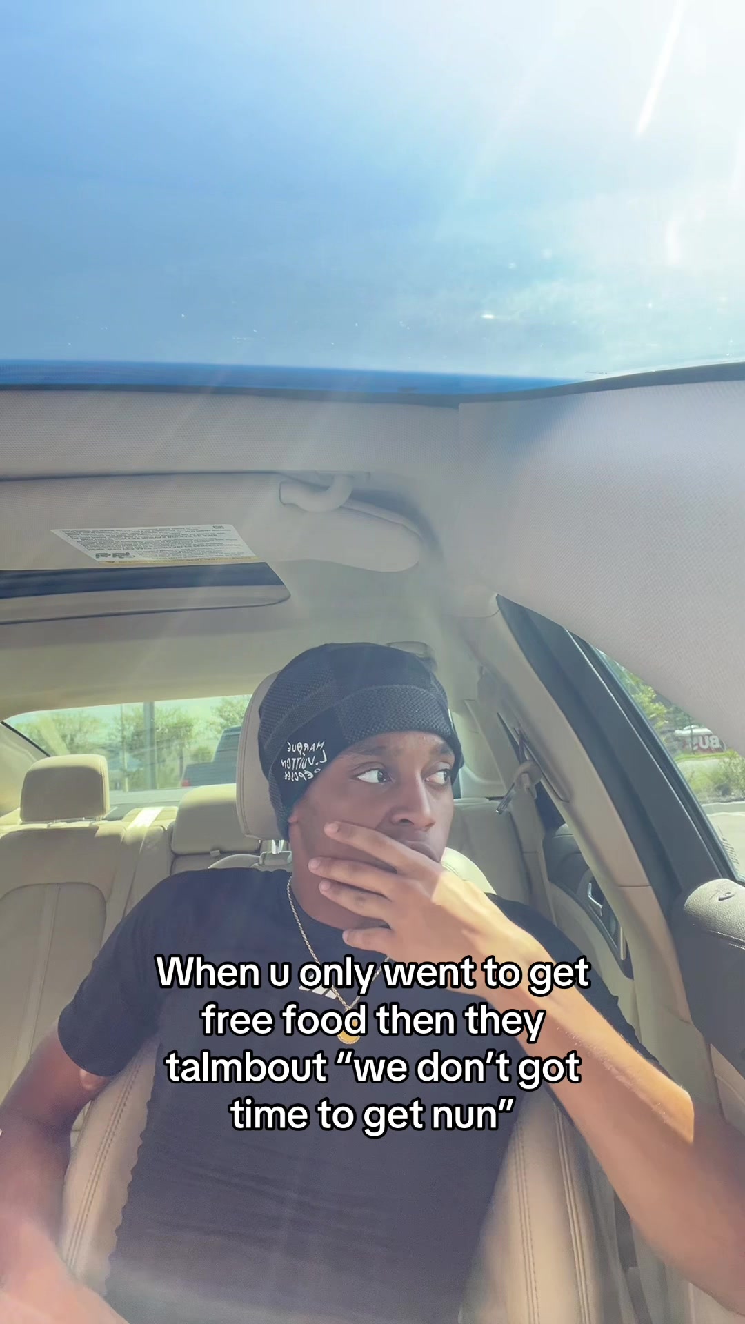 @Kj._.