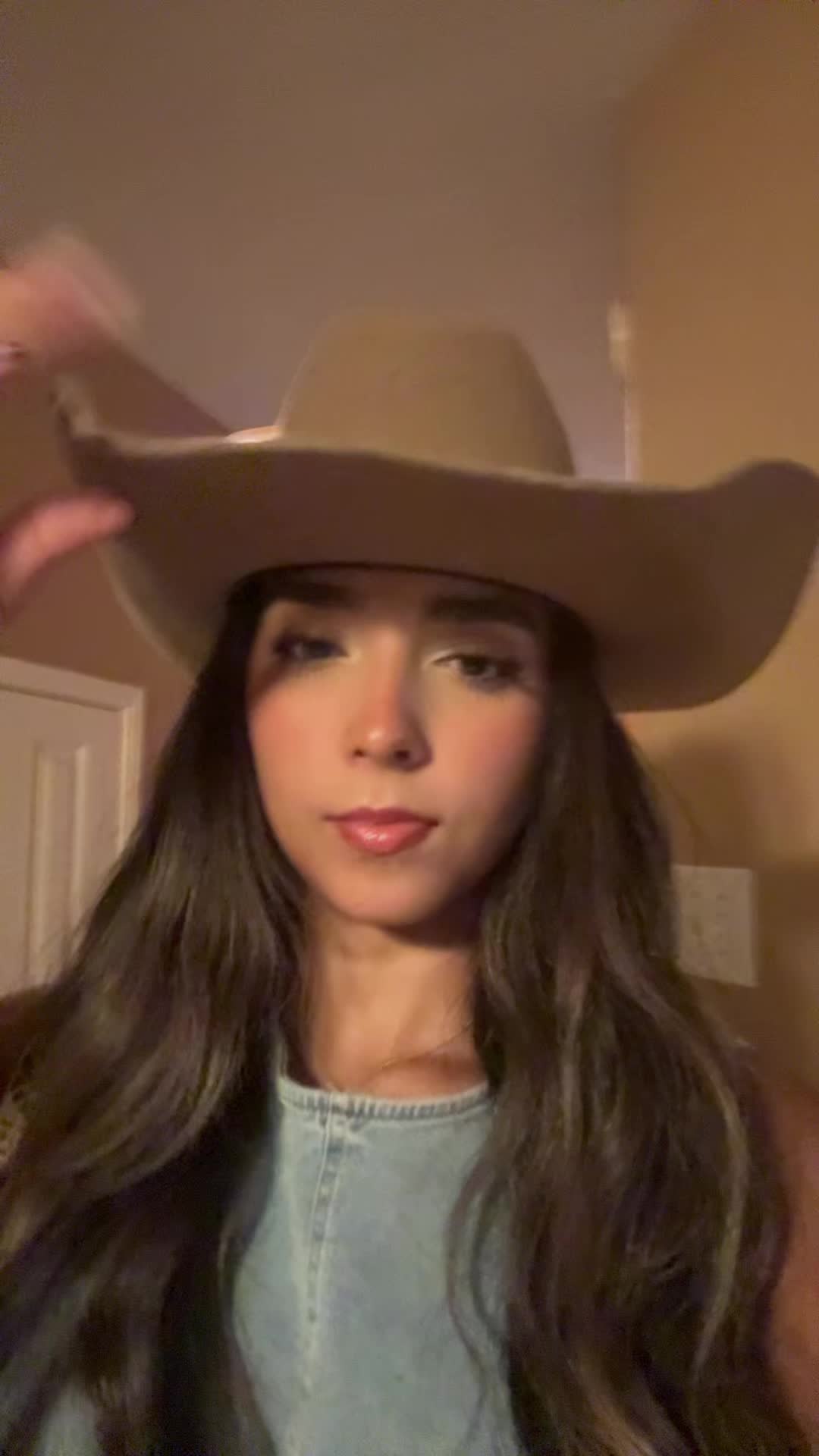 @𝓐 👸🏻