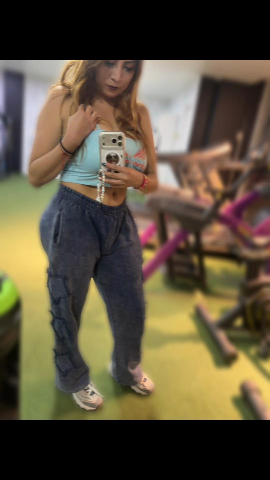 @🧸