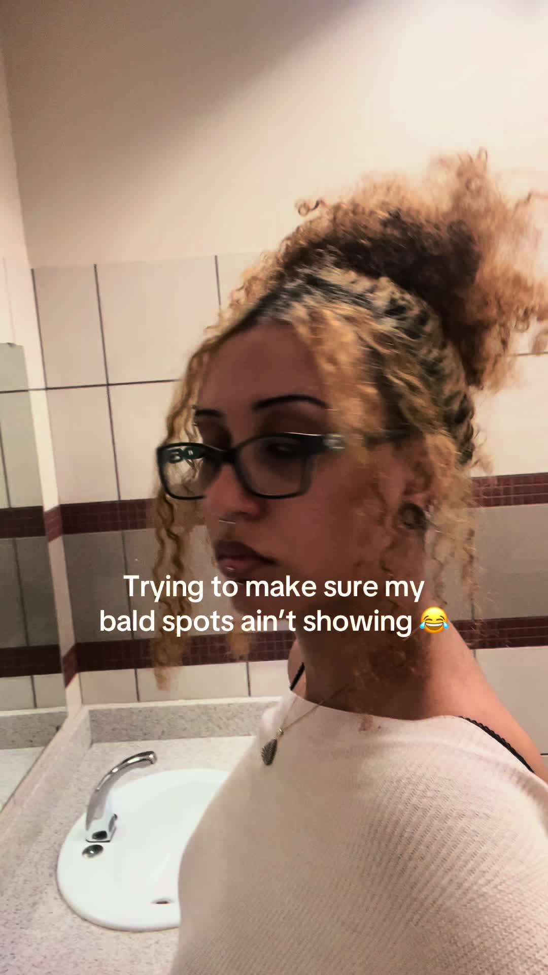 @BEE