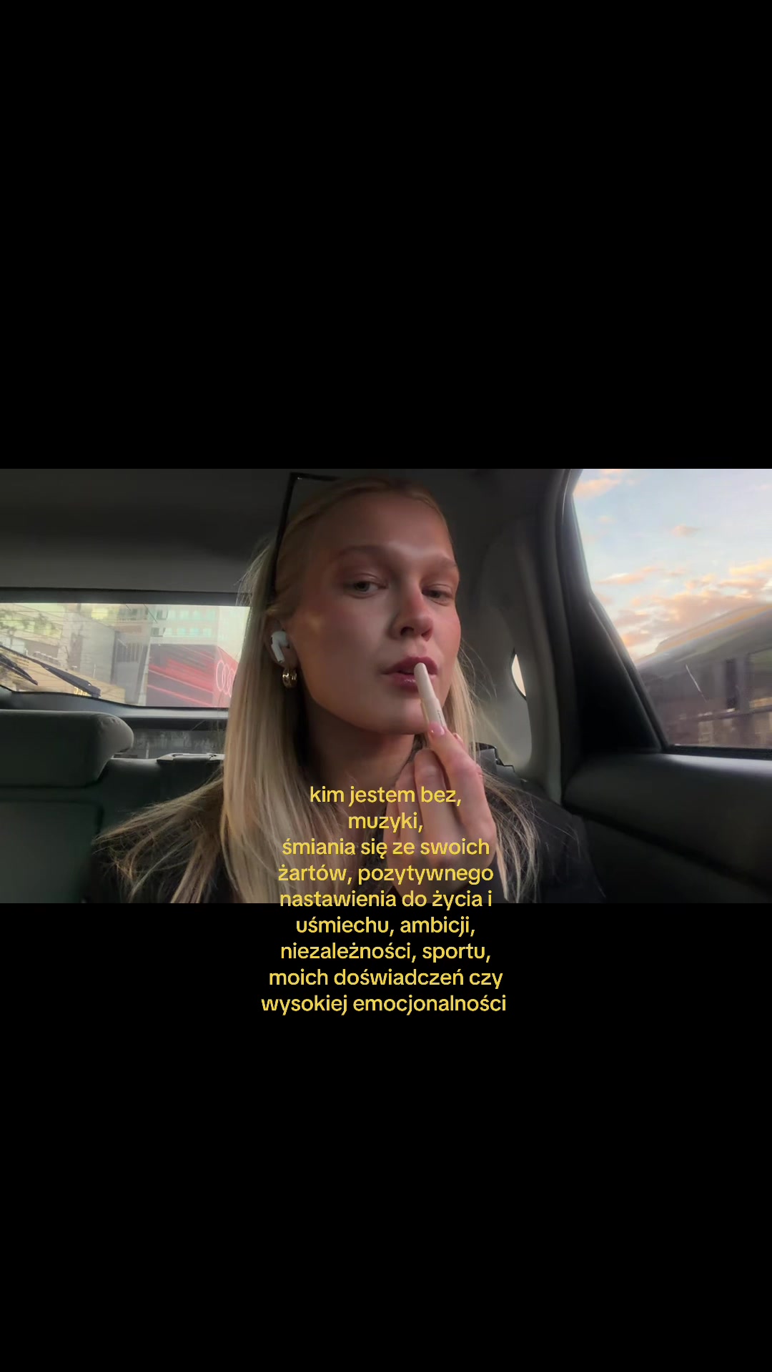 @sampwiktoria