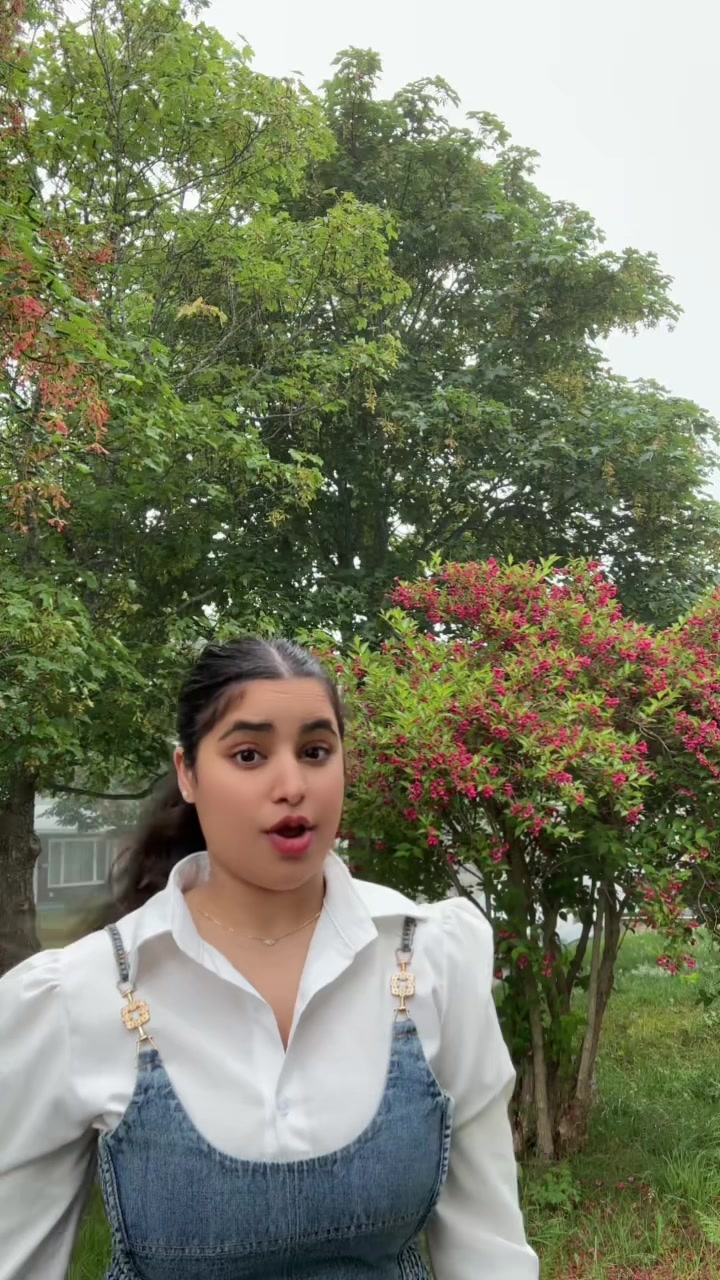 @riyaa_sharma18