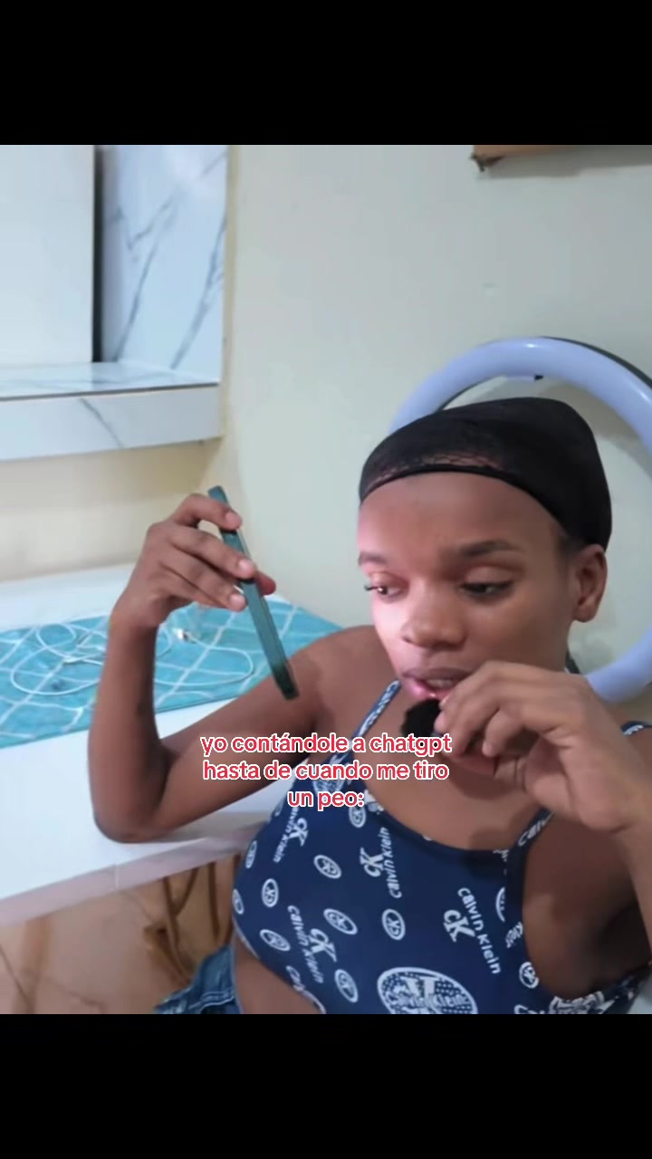@⃟