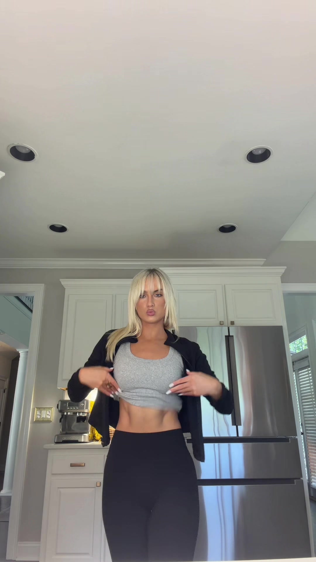@AVA ISABELLA
