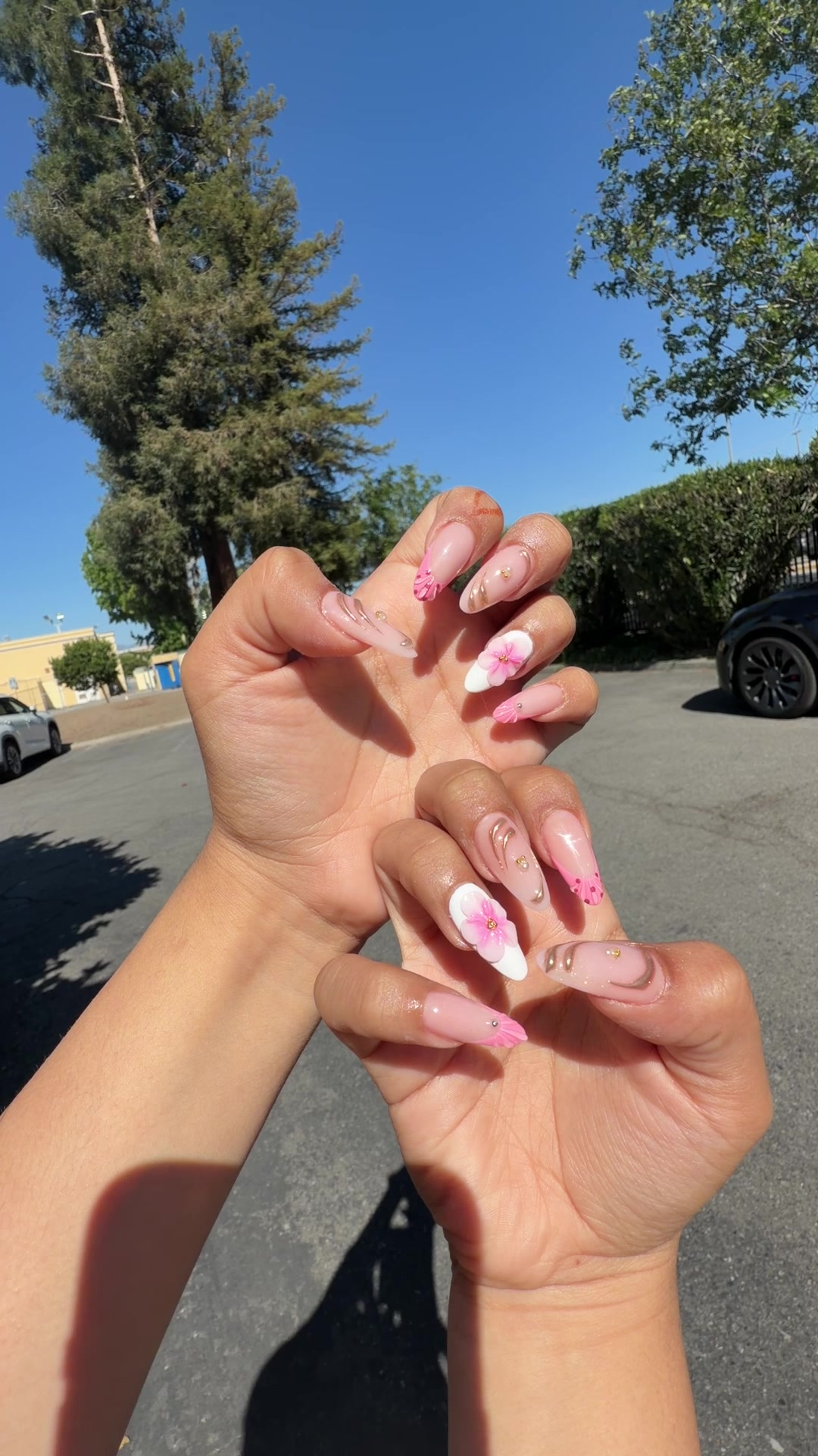 @Perfect10Nailspa