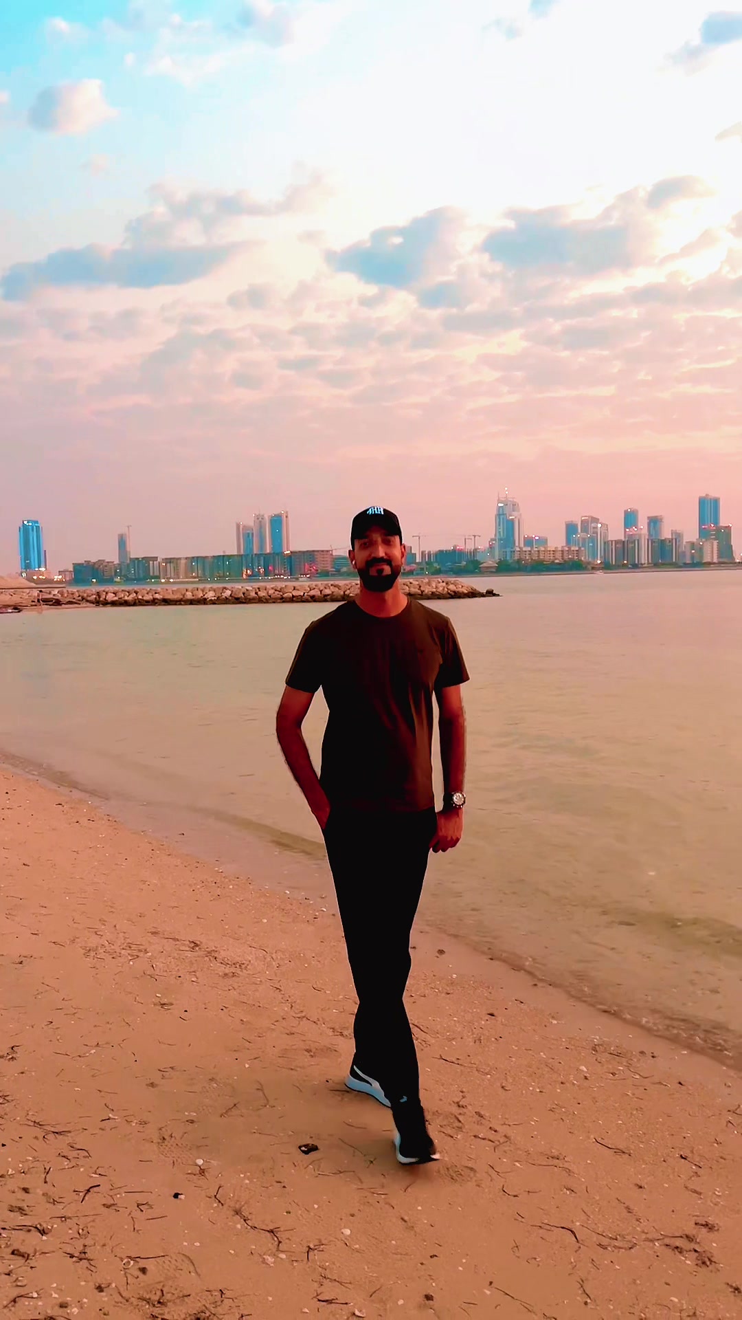 @ساحل🇧🇭