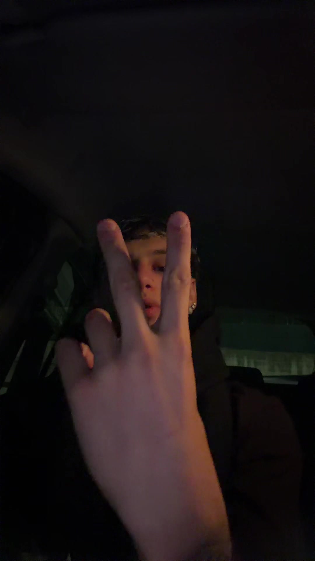 @7