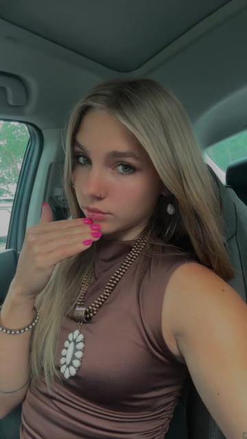 @cowgirl_abby1
