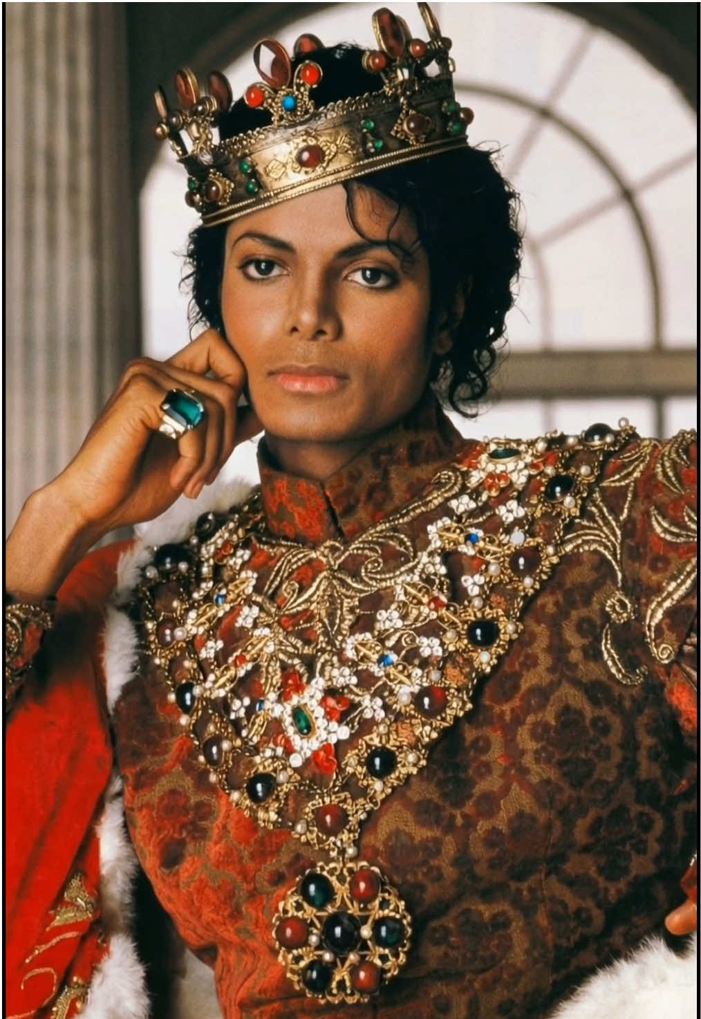 @The MJ Vault