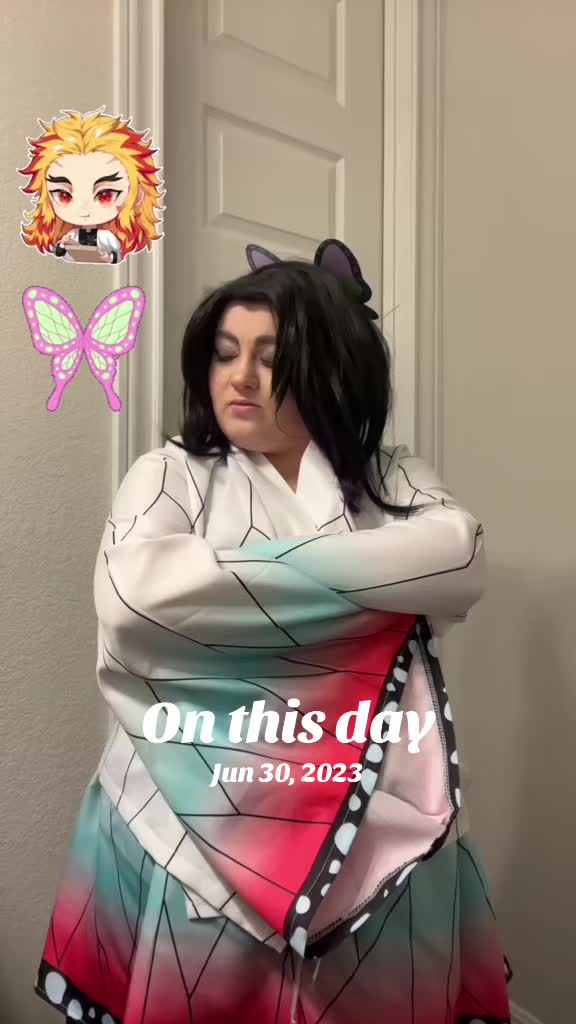 @Little_Red_Cosplay