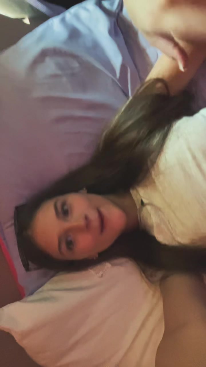 @Bella