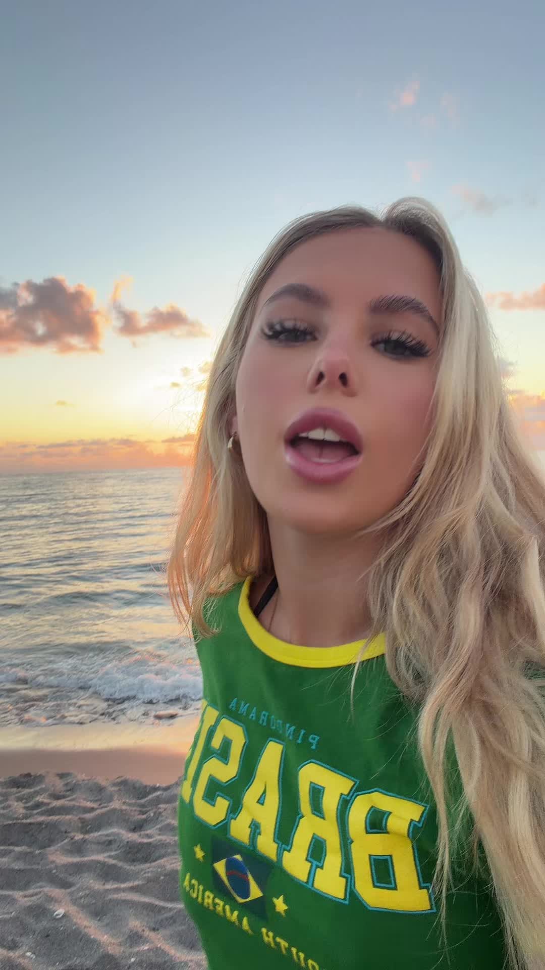 @ellieblue