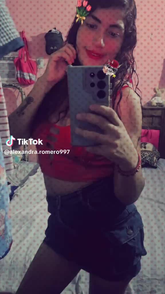 @alejandrala bebe🇻🇪🇺🇸