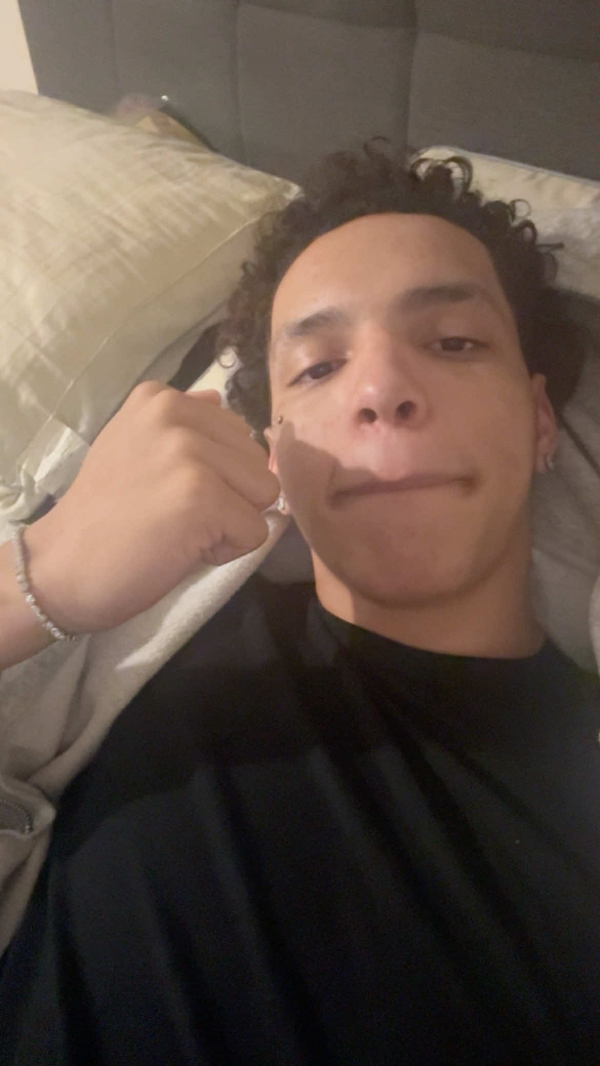 @moneehog