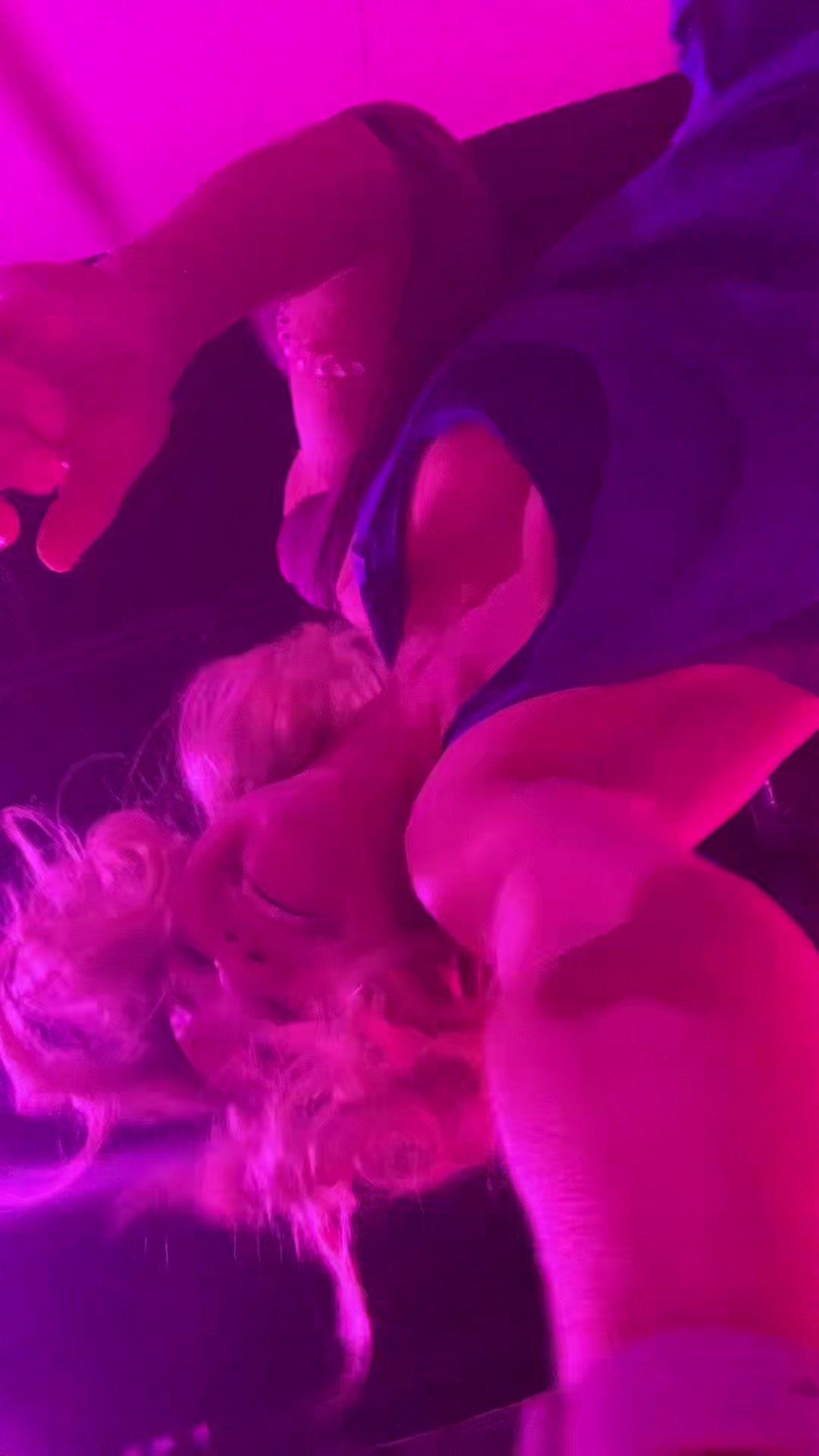 @flowithlo