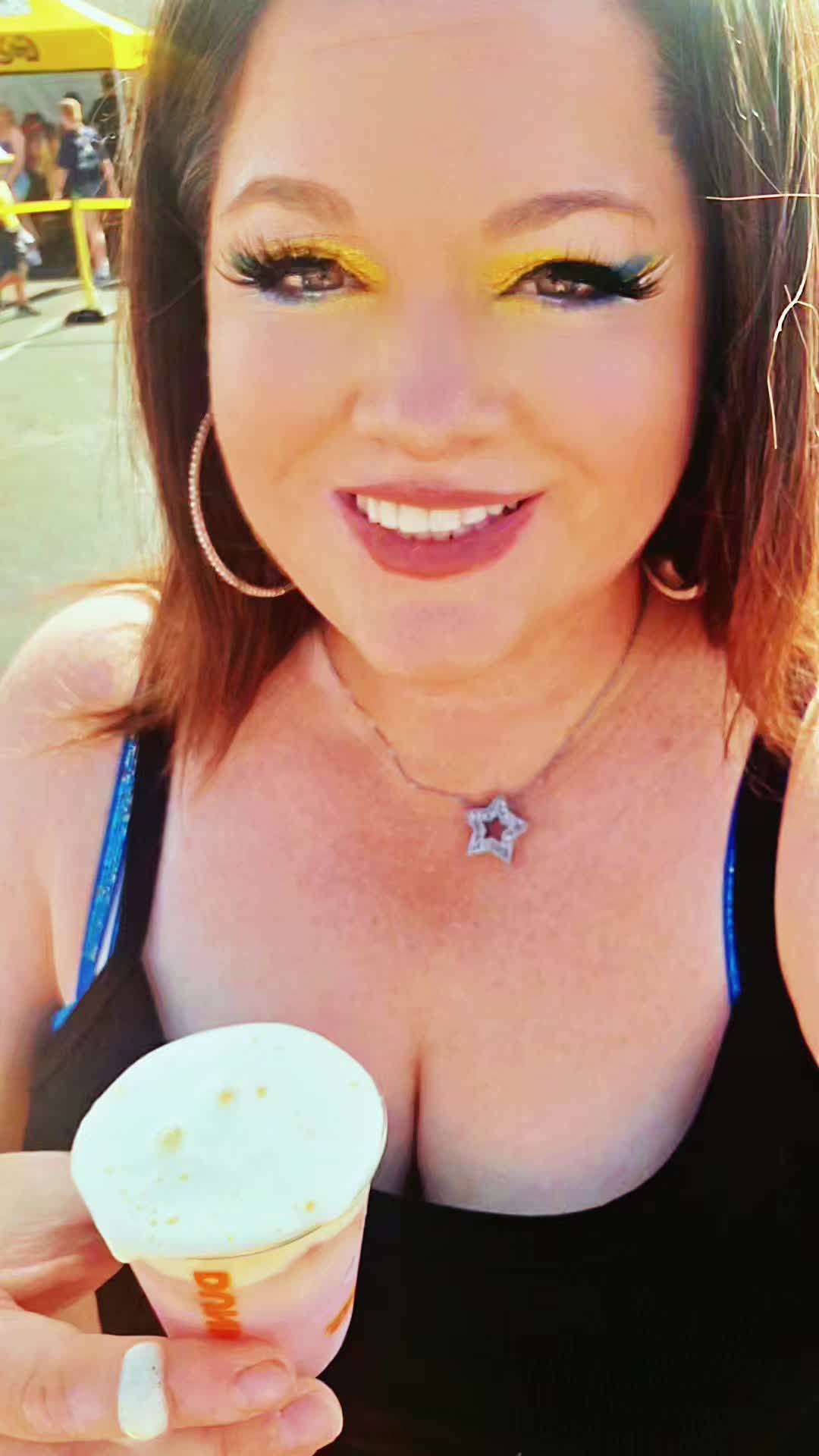 @MZ HOLLYWOOD