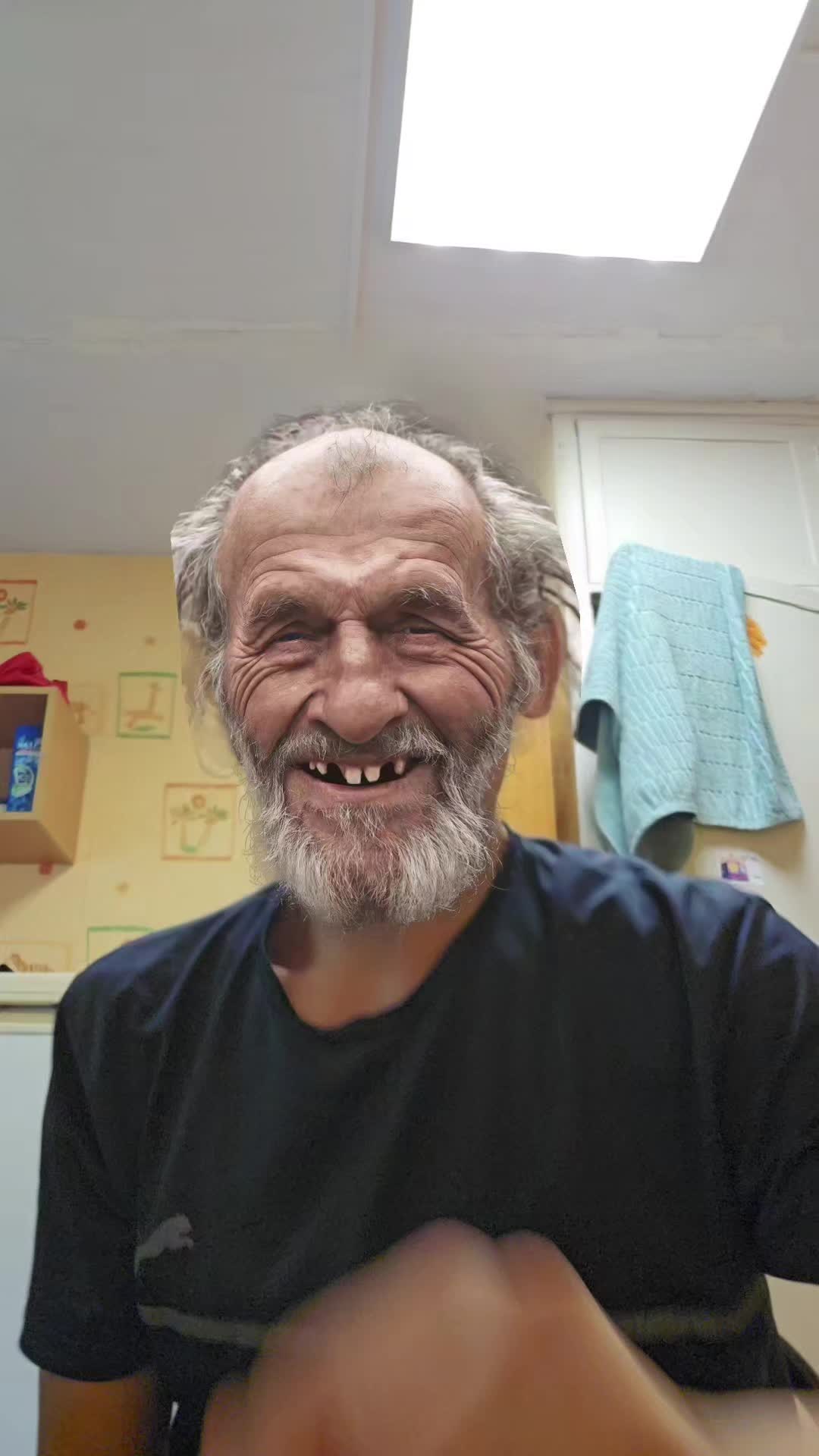 @Bezik_Vines