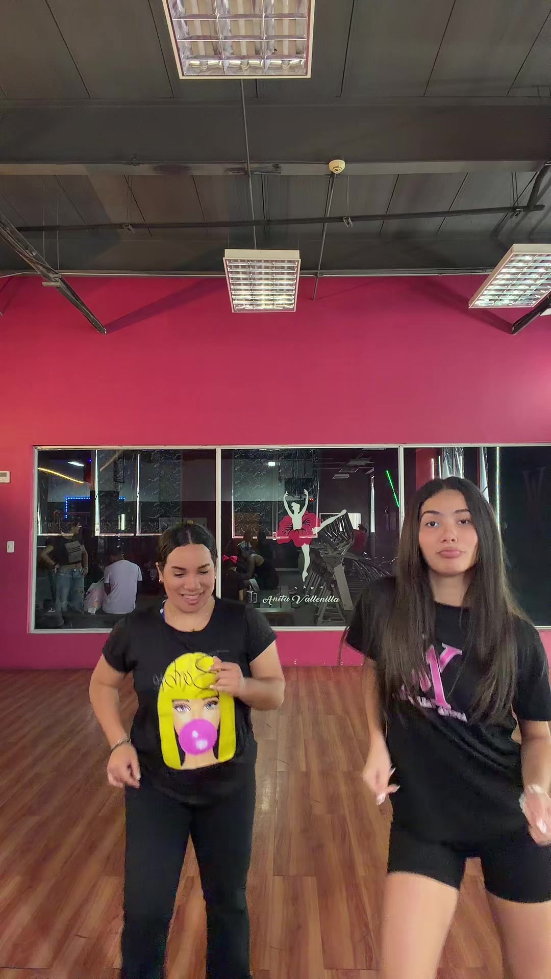 @Anita Vallenilla