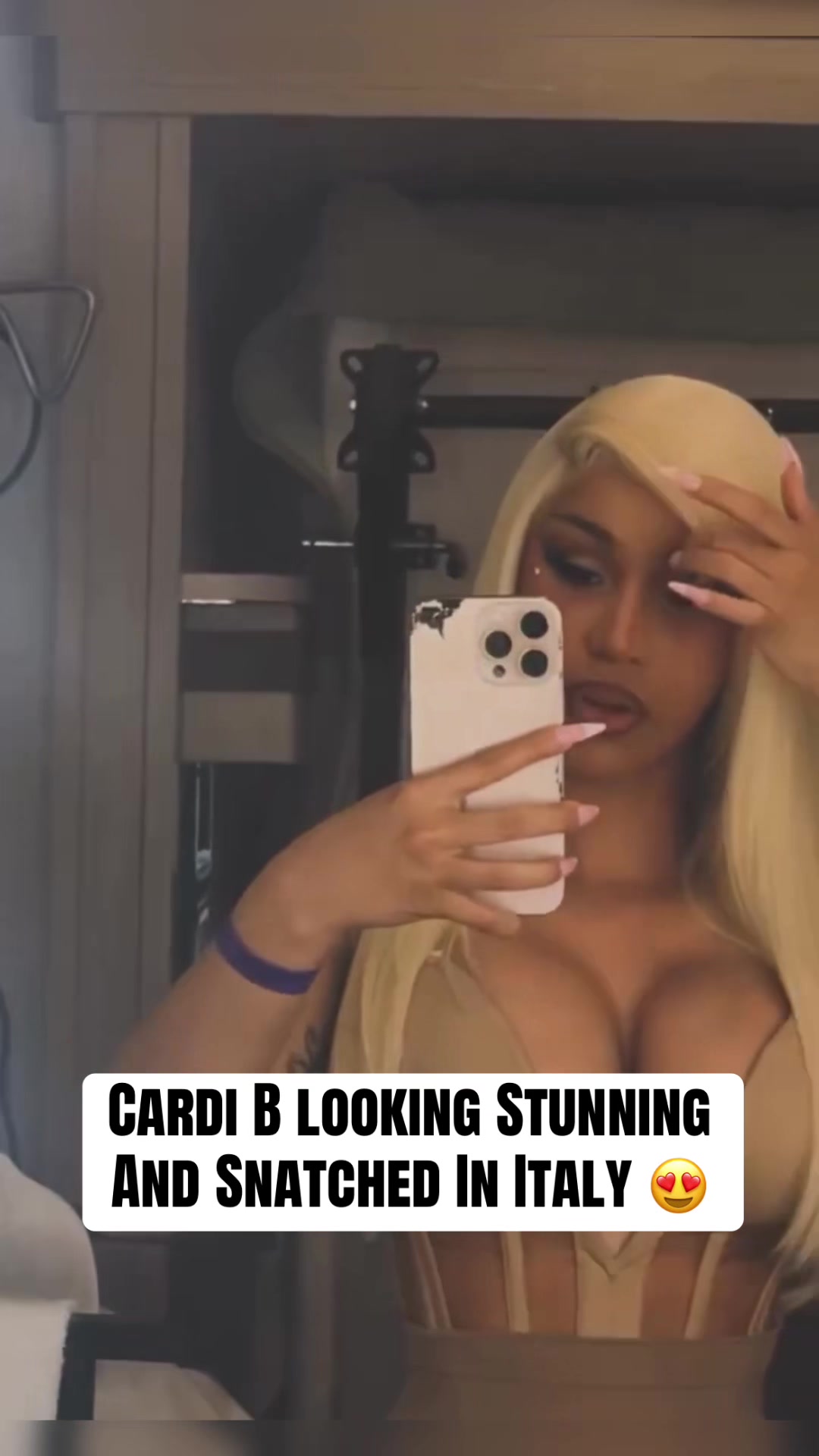 @HipHopSnippetss