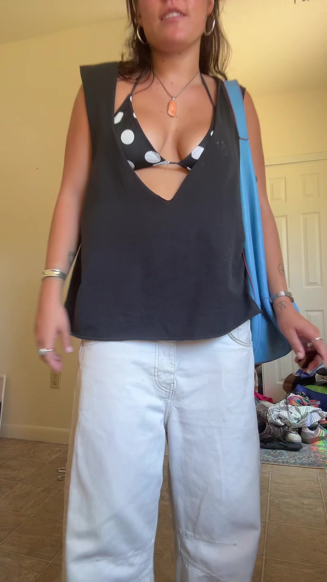 @😝