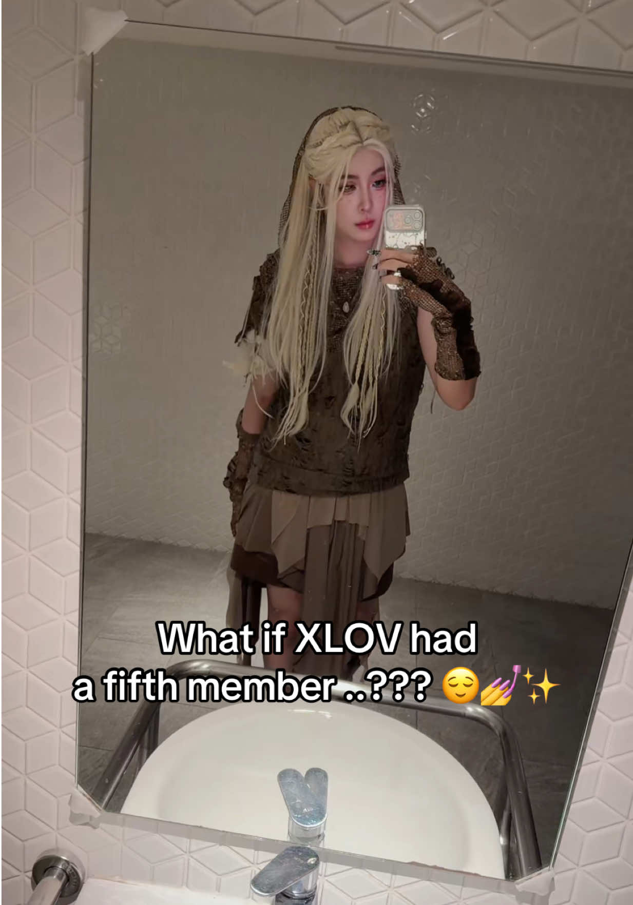 @kazueeee