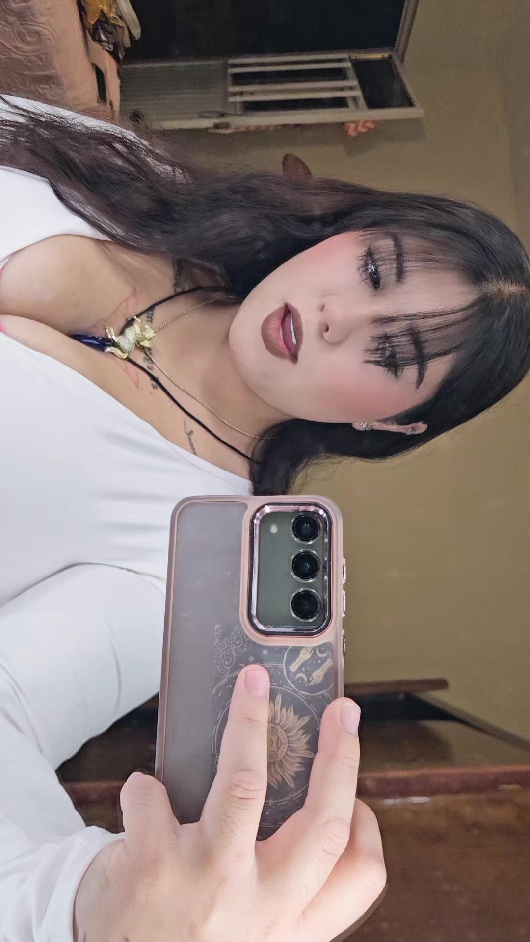 @Yanez Alondra