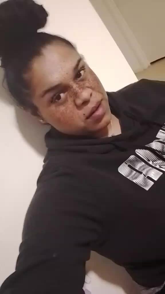 @AylaKyronDrake