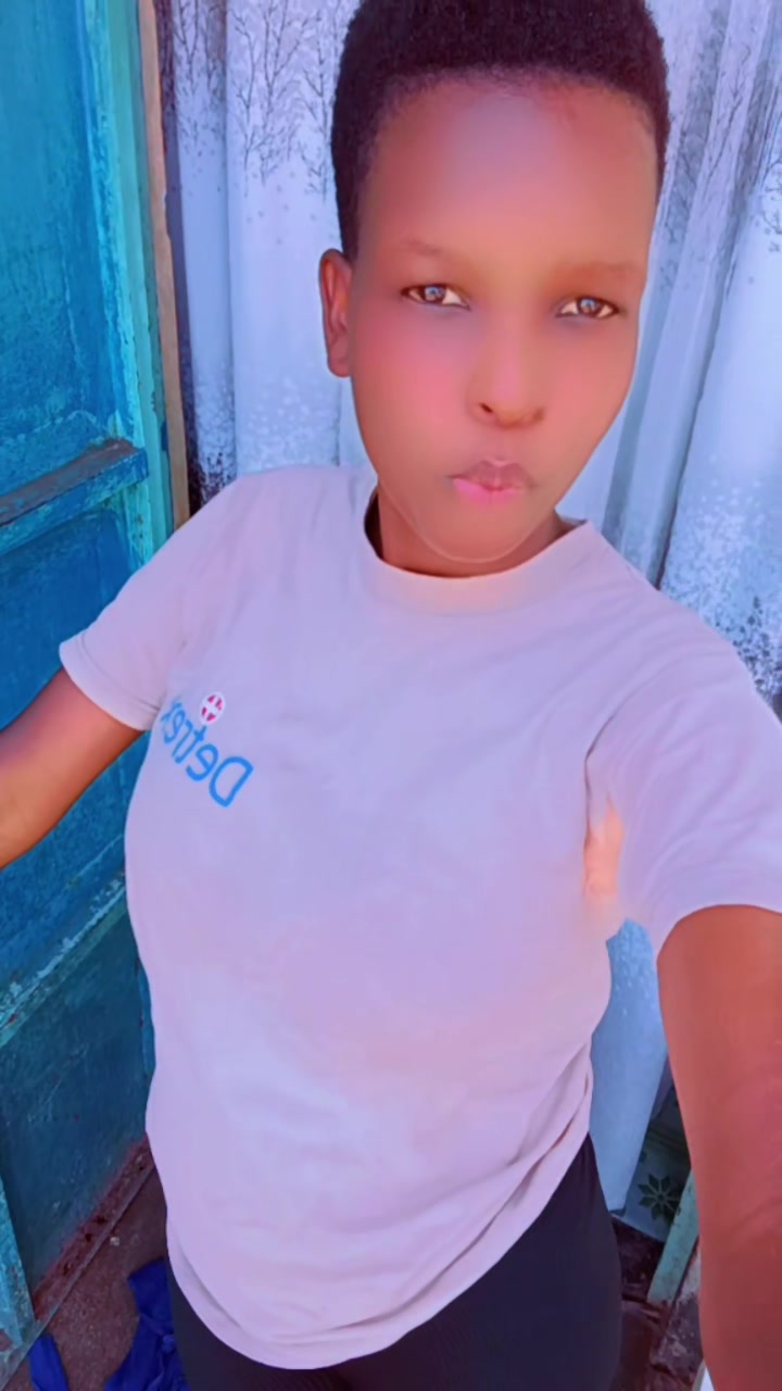 @🦋petite👌💫🦋💦🤑🇰🇪