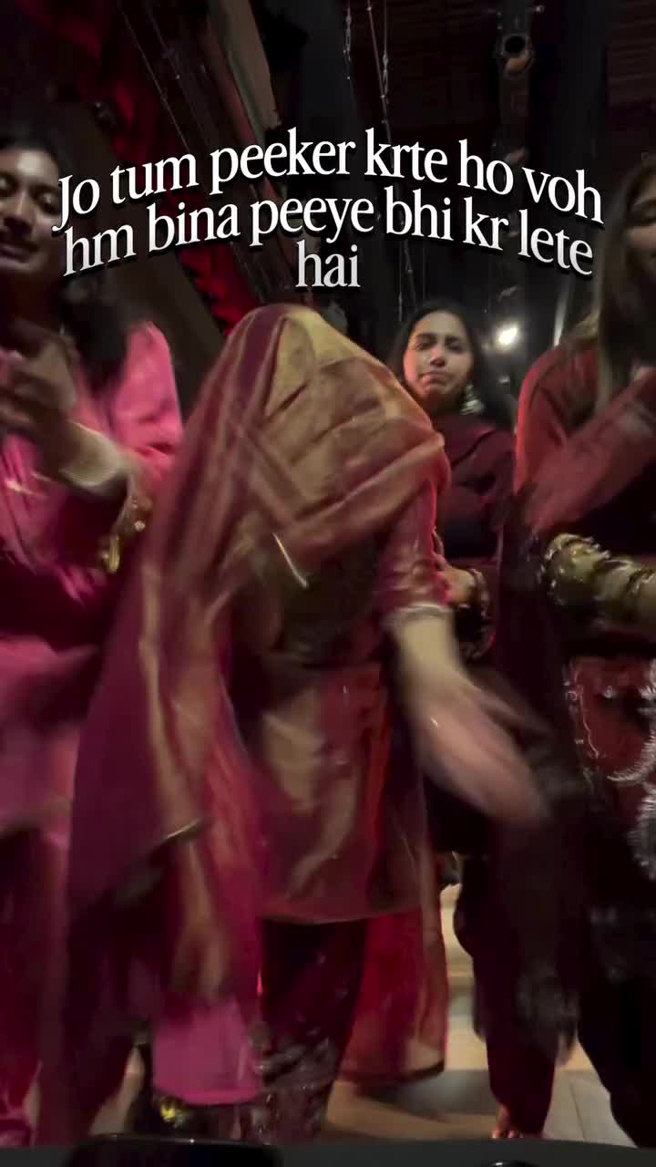 @Yeh Kali Kali ankhe 👀