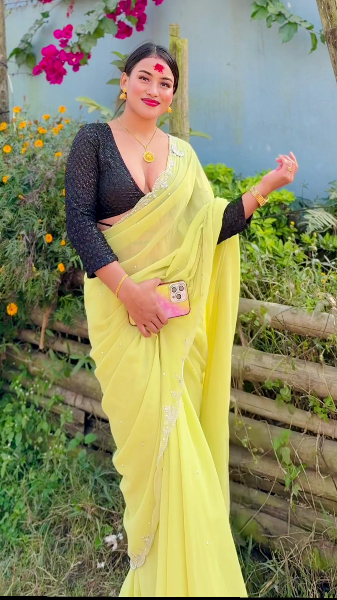 @roshnilamalo