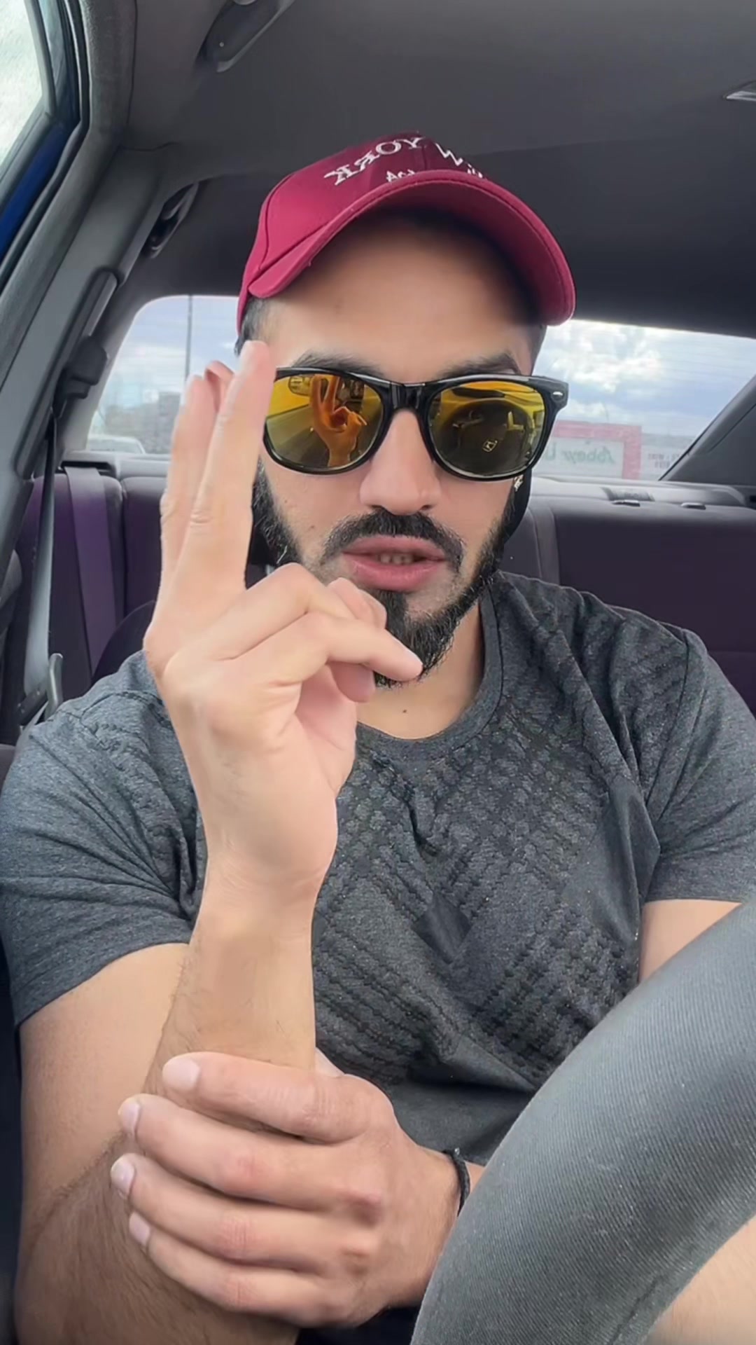 @avi.grewal_fitjatt