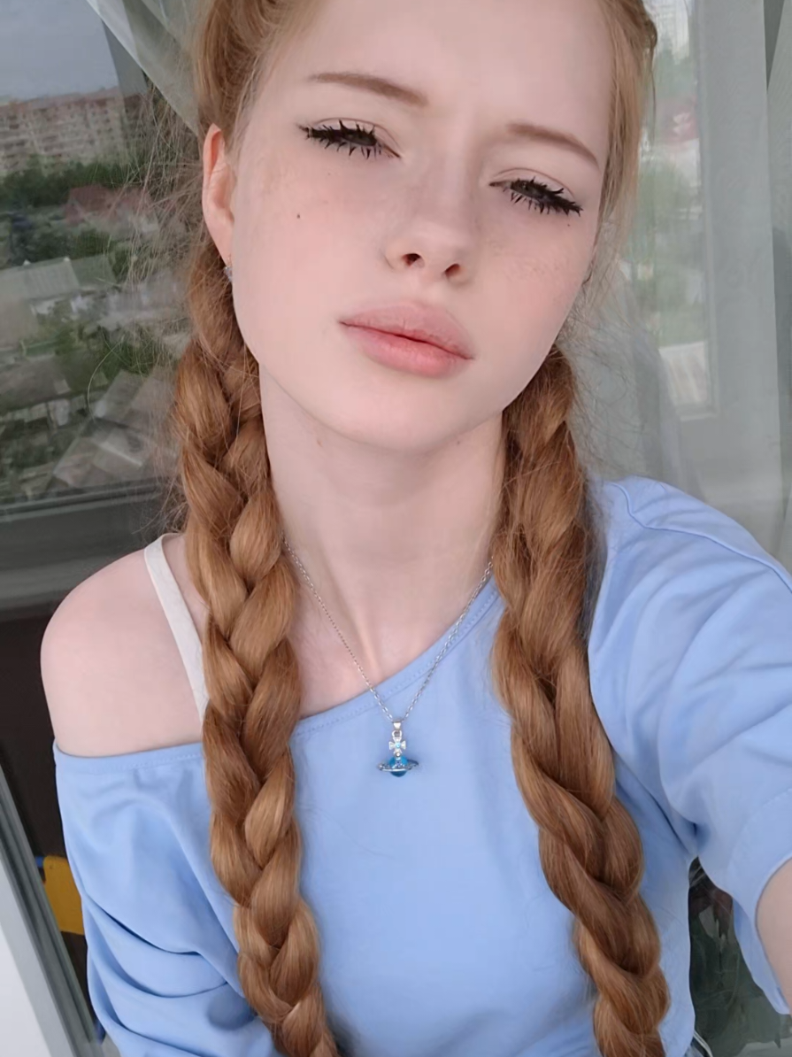 @полюш