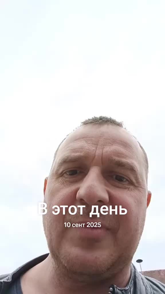 @iQ1q