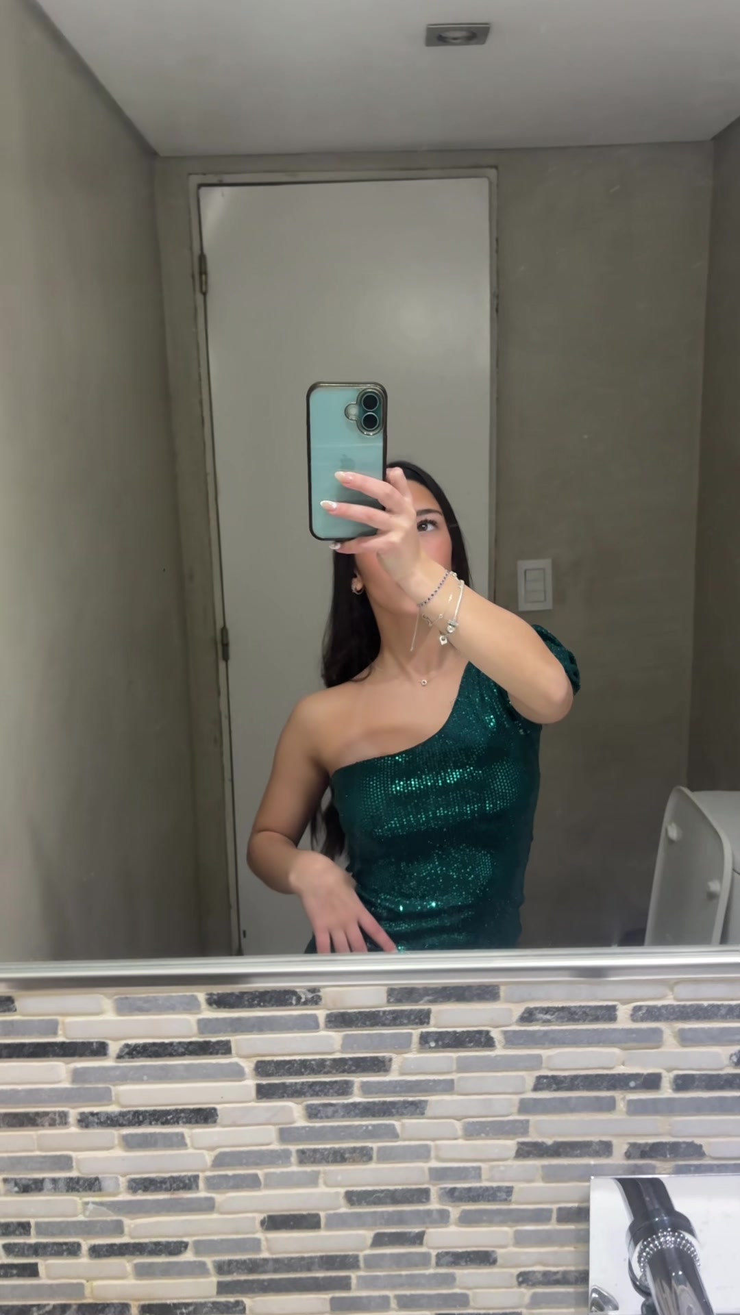 @user22468972