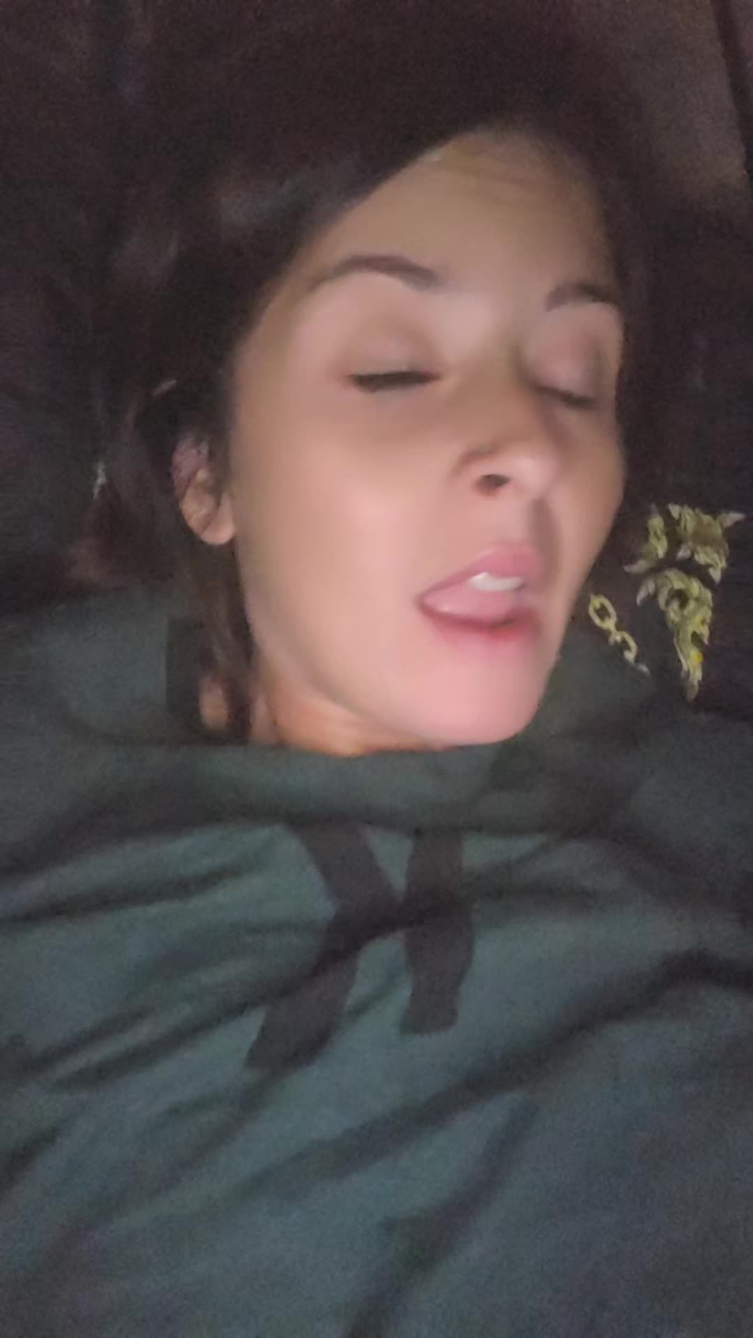 @Claudia 💕💕💕💕